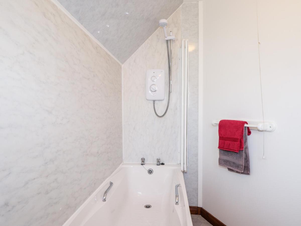 Greshornish Boathouse Apartment Edinbane Екстериор снимка